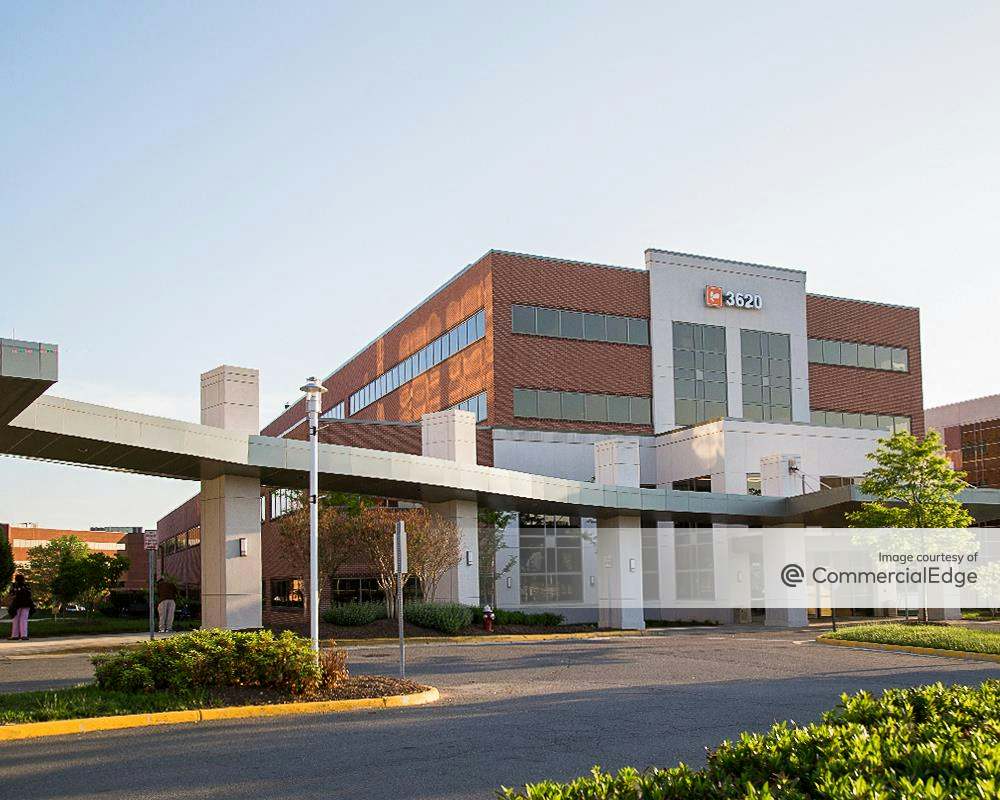 Inova Fair Oaks MOB 3 3620 Joseph Siewick Drive, Fairfax, VA Office